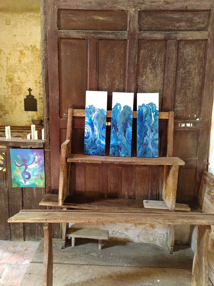 Exposition de Claire Hoddé - Détail du choeur